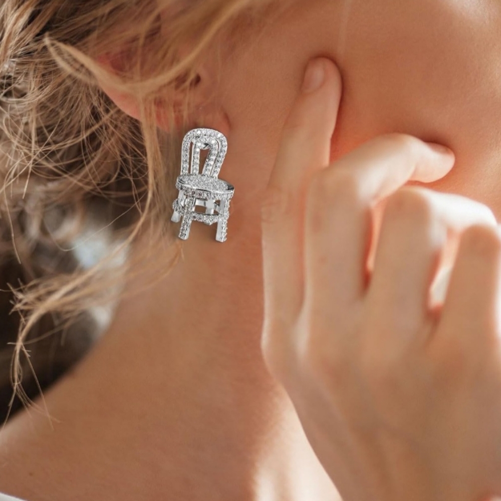 "Sitting Pretty" rhinestone luxury earrings